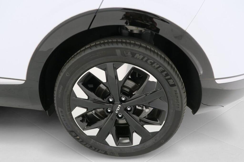 Kia Sportage 1.6 T-GDi PHEV Tech 4X4 (17″) 24