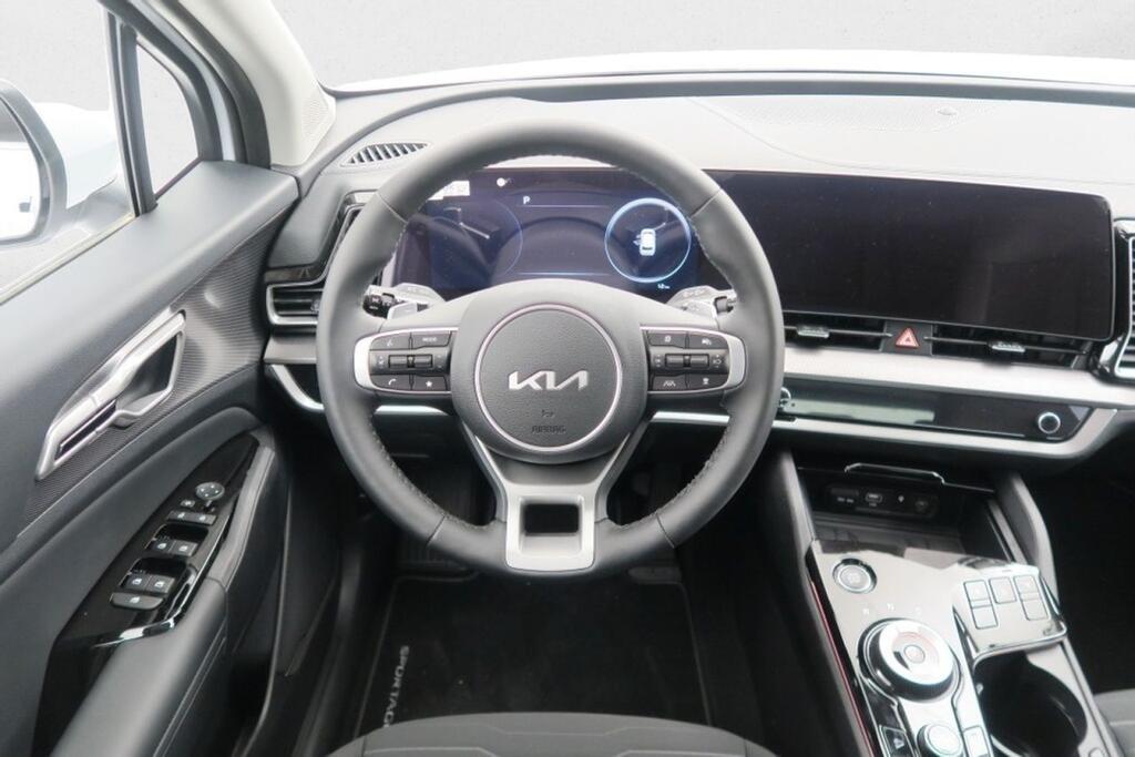 Kia Sportage 1.6 T-GDi PHEV Tech 4X4 (17″) 16