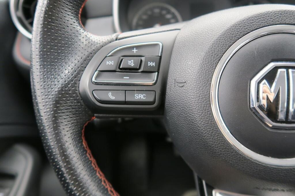 MG ZS COMFORT 1.0T 111 CV AUTO 5P 13