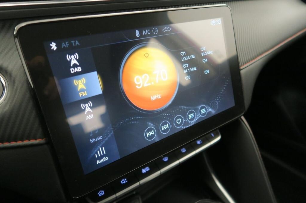 MG ZS COMFORT 1.0T 111 CV AUTO 5P 9