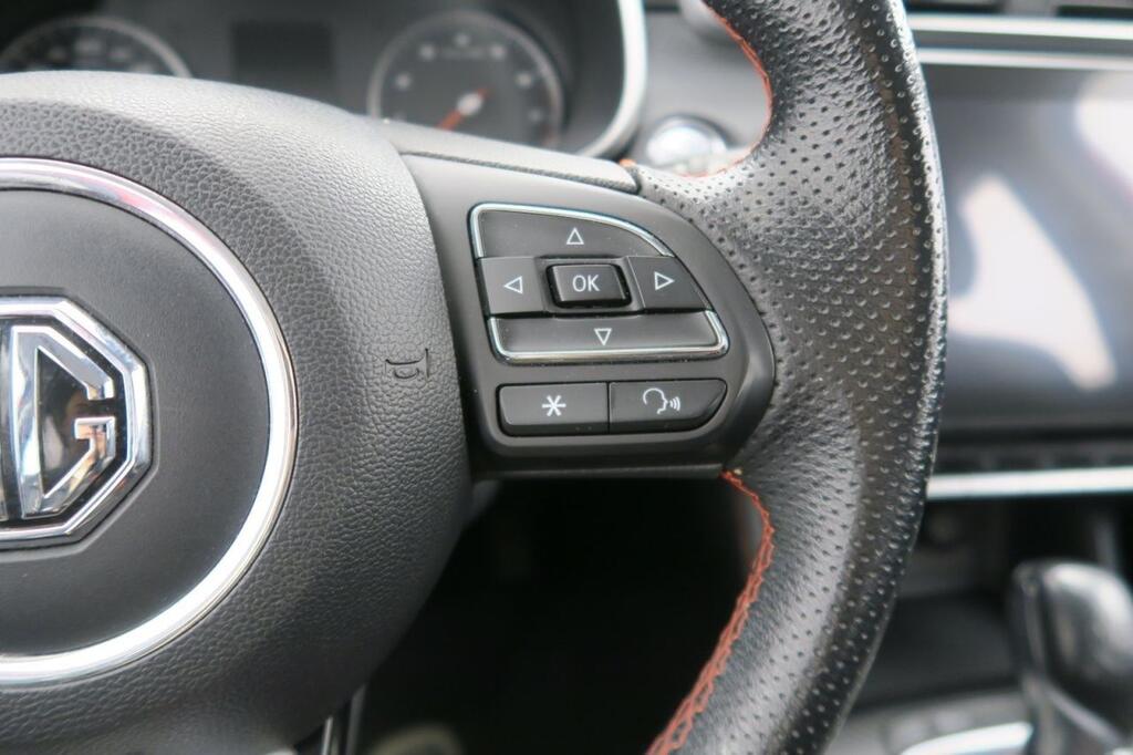 MG ZS COMFORT 1.0T 111 CV AUTO 5P 14