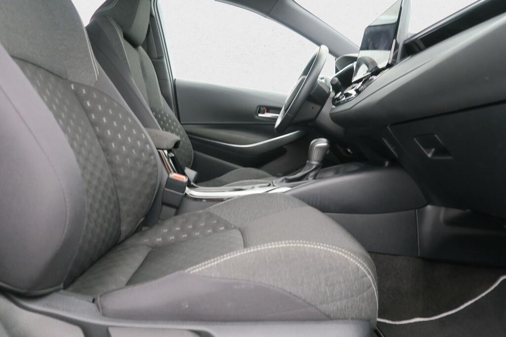 Toyota Corolla ACTIVE PLUS 1.8 HEV 140 CV E-CVT 5P 17