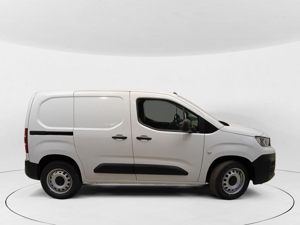 Peugeot Partner E-PARTNER FG STANDARD 800 KG BEV (100KW) 136CV 3
