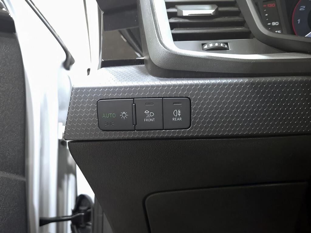 Audi A1 Sportback Adrenalin 30 TFSI 81kW S tron 13