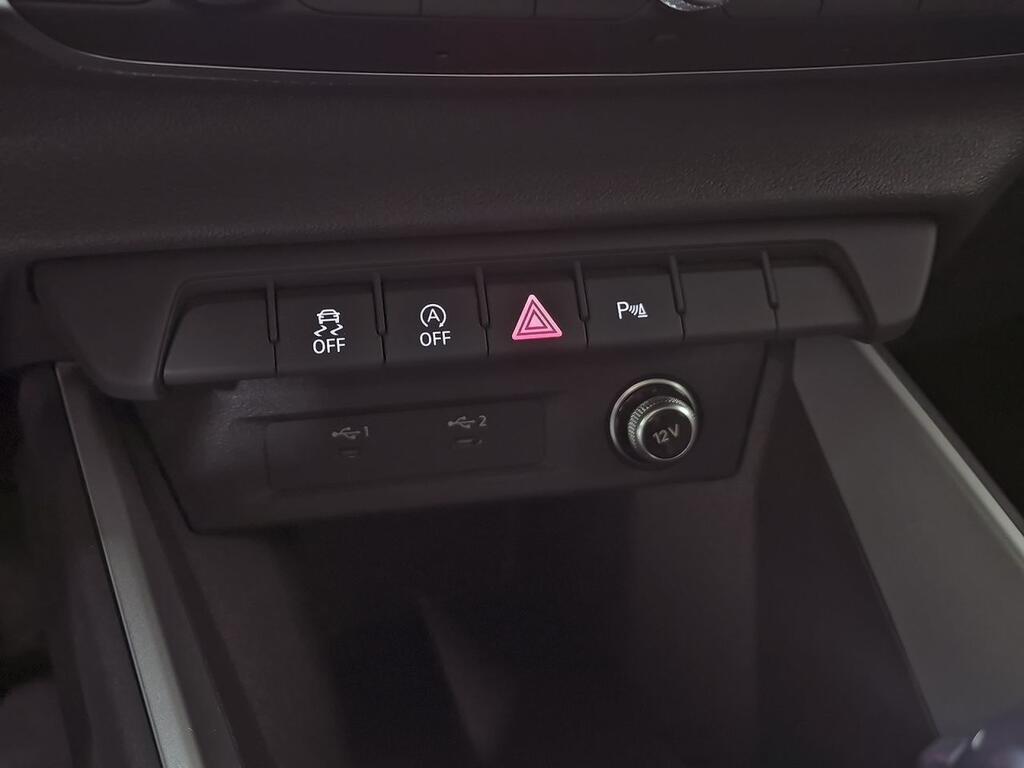 Audi A1 Sportback Adrenalin 30 TFSI 81kW S tron 27