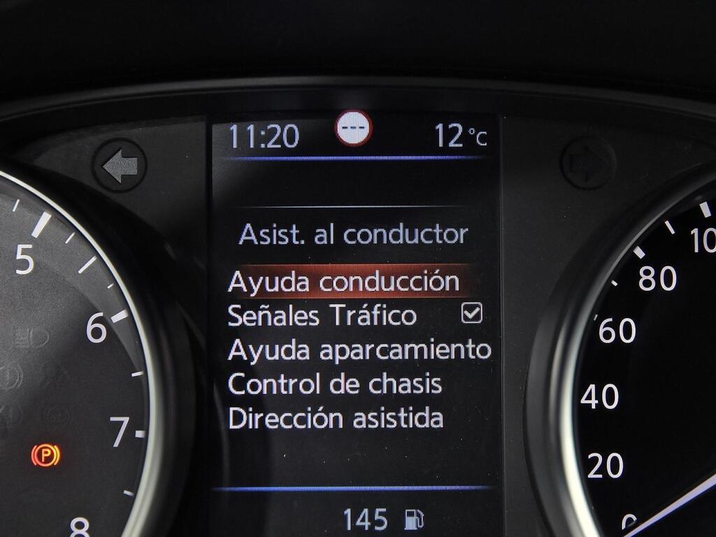 Nissan Qashqai DIG-T 103 kW (140 CV) E6D N-CONNECTA 27