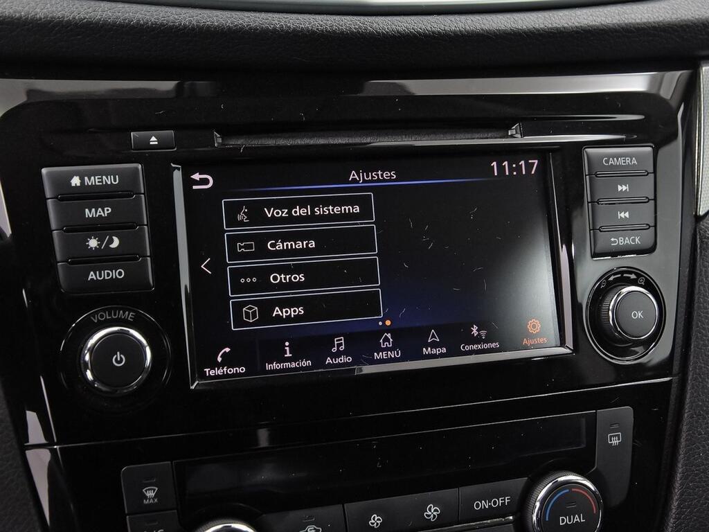 Nissan Qashqai DIG-T 103 kW (140 CV) E6D N-CONNECTA 23