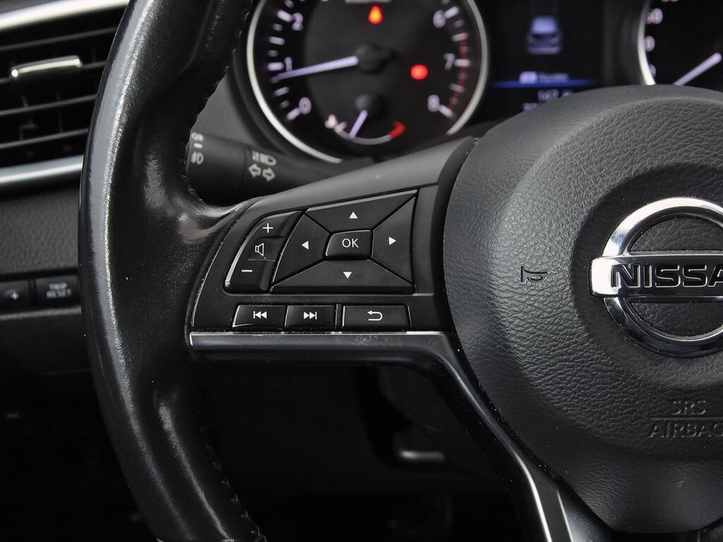 Nissan Qashqai DIG-T 103 kW (140 CV) E6D N-CONNECTA 18