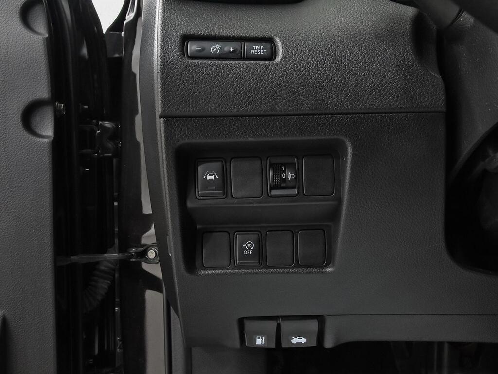 Nissan Qashqai DIG-T 103 kW (140 CV) E6D N-CONNECTA 14