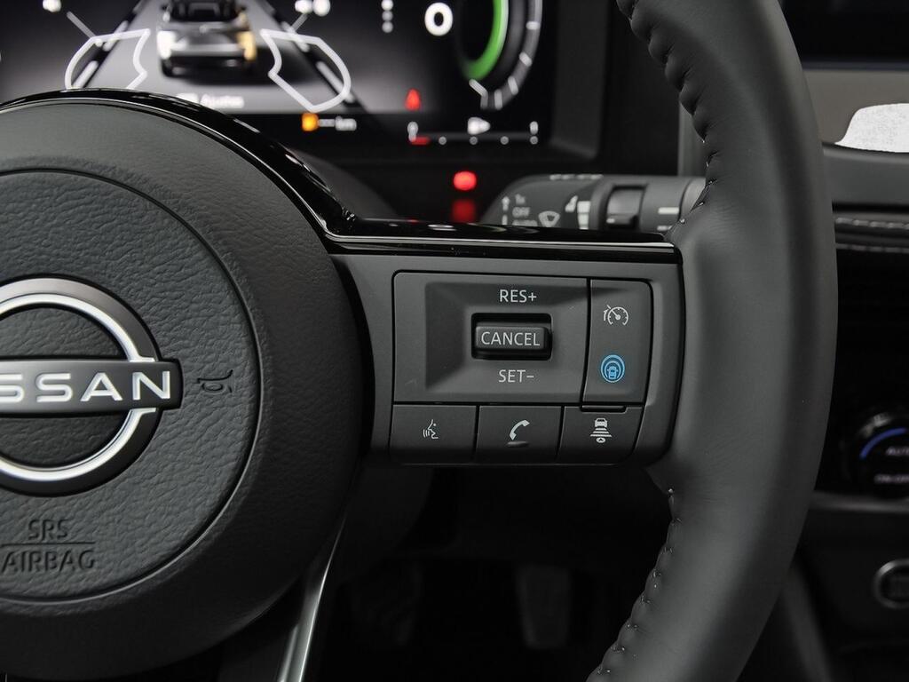 Nissan Qashqai DIG-T 103kW N-Connecta 14