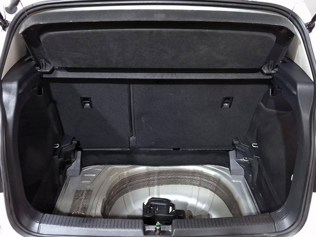 Volkswagen T-Cross Advance 1.0 TSI 81kW (110CV) 31