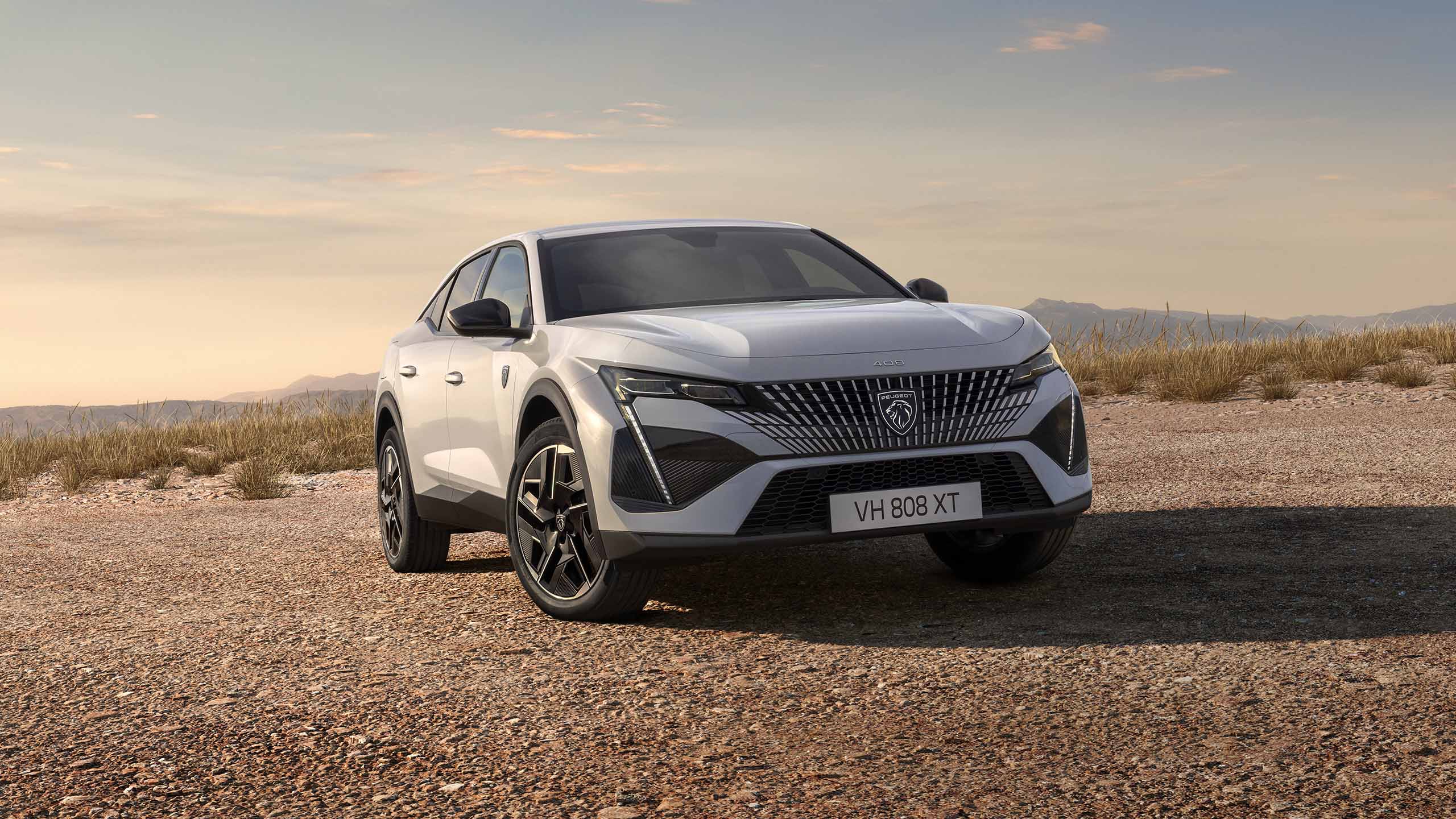 Peugeot E-408
