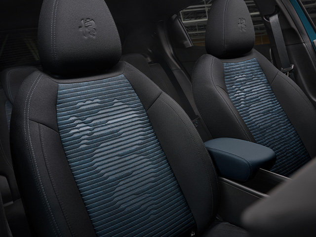 Alfa Romeo Junior interior