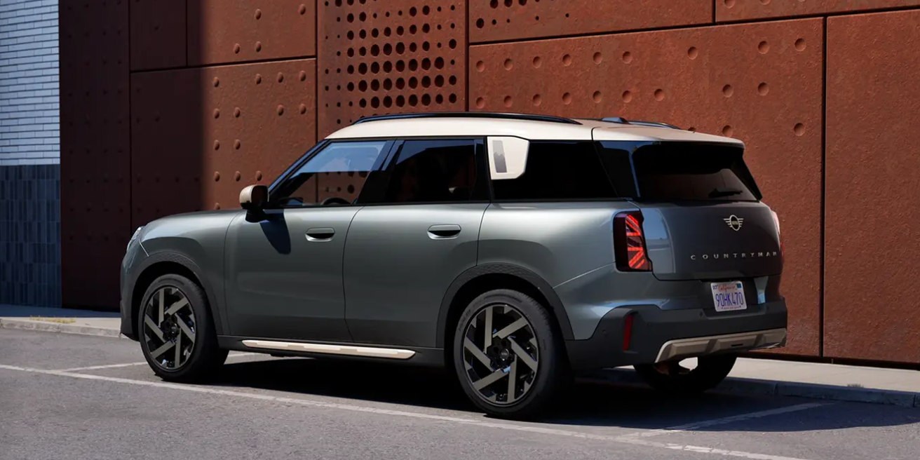 MINI Countryman exterior