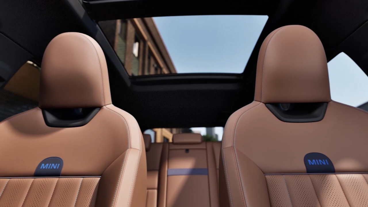 MINI Countryman interior