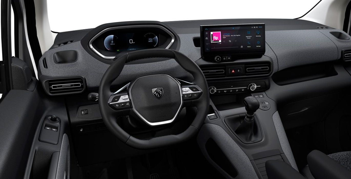 Peugeot Rifter interior
